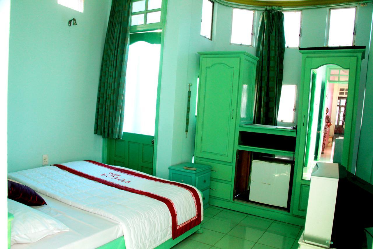 Volga Hotel Hue Esterno foto