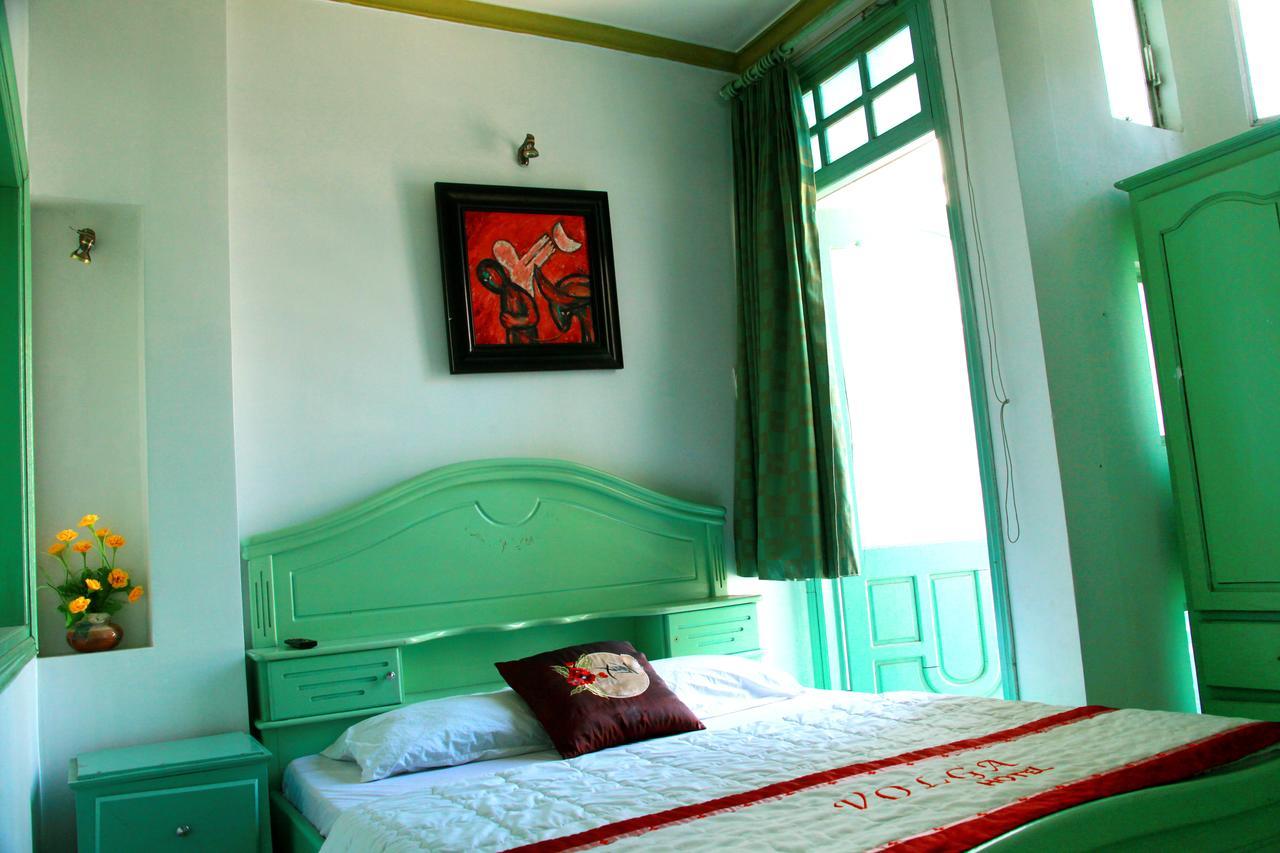 Volga Hotel Hue Esterno foto